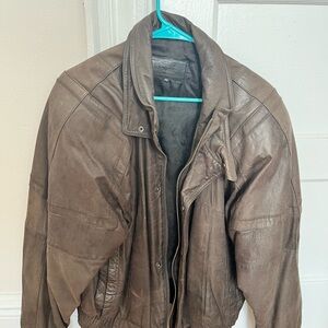 Vintage 90s Men’s Leather Bomber Jacket